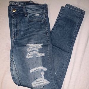 American Eagle Distressed skinny jeans